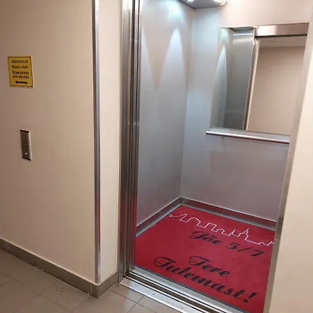 Апартаменти Center Joe Bee *