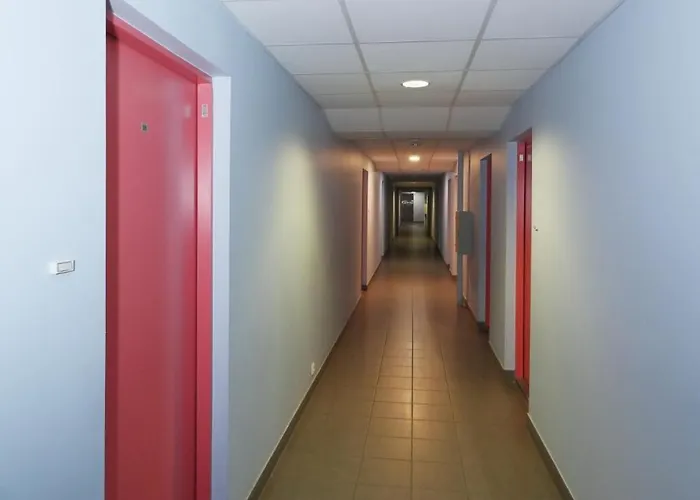 Center Joe Bee Апартаменты *