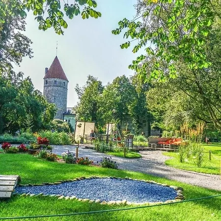 Apartment Center Joe Bee Tallinn